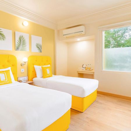 Bloom Hotel - Cr Park New Delhi Extérieur photo