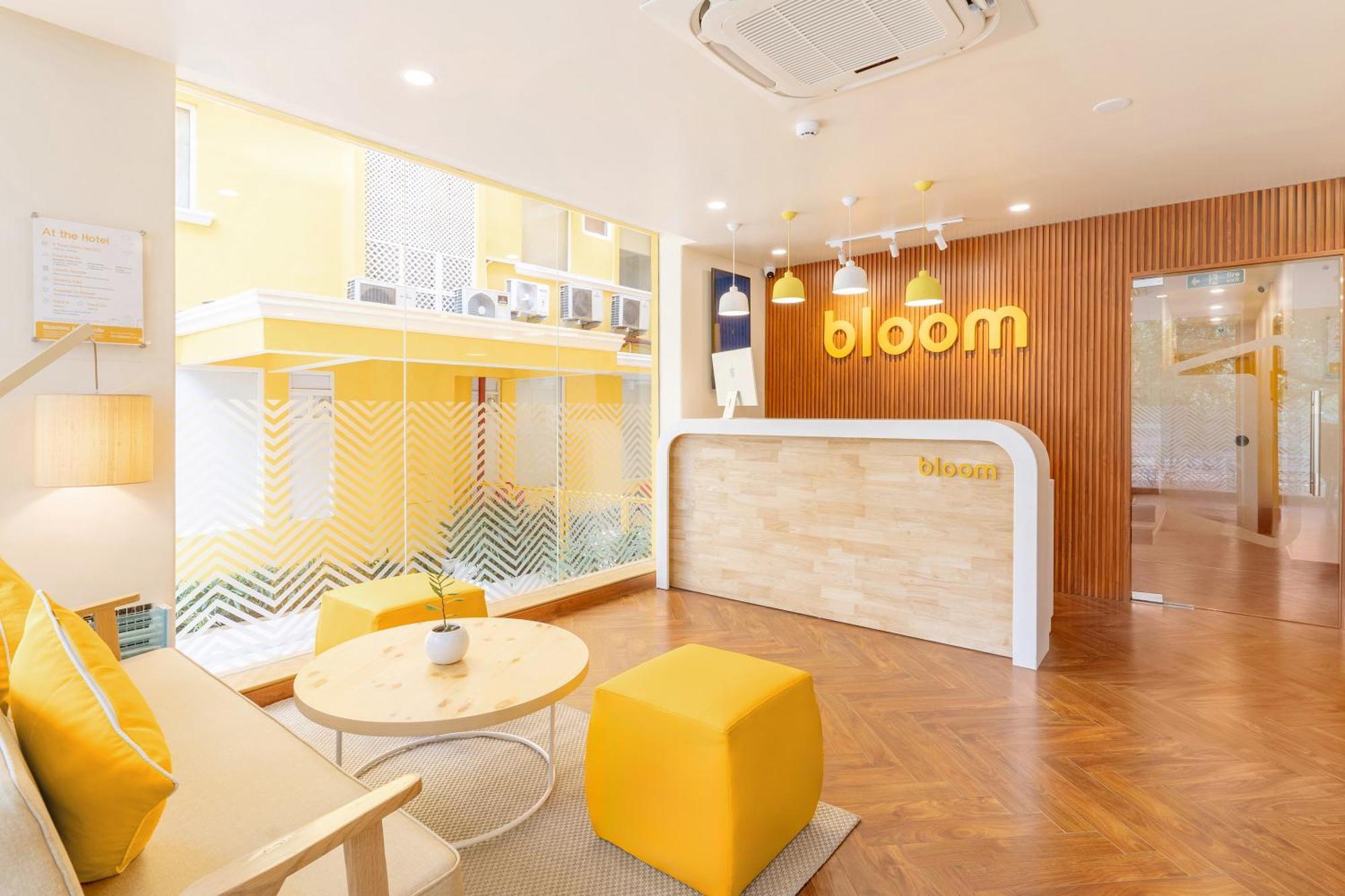 Bloom Hotel - Cr Park New Delhi Extérieur photo